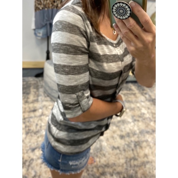 🎀PLUS Stripe Faux Button Sweater Gray 1117 - Picture 4 of 7